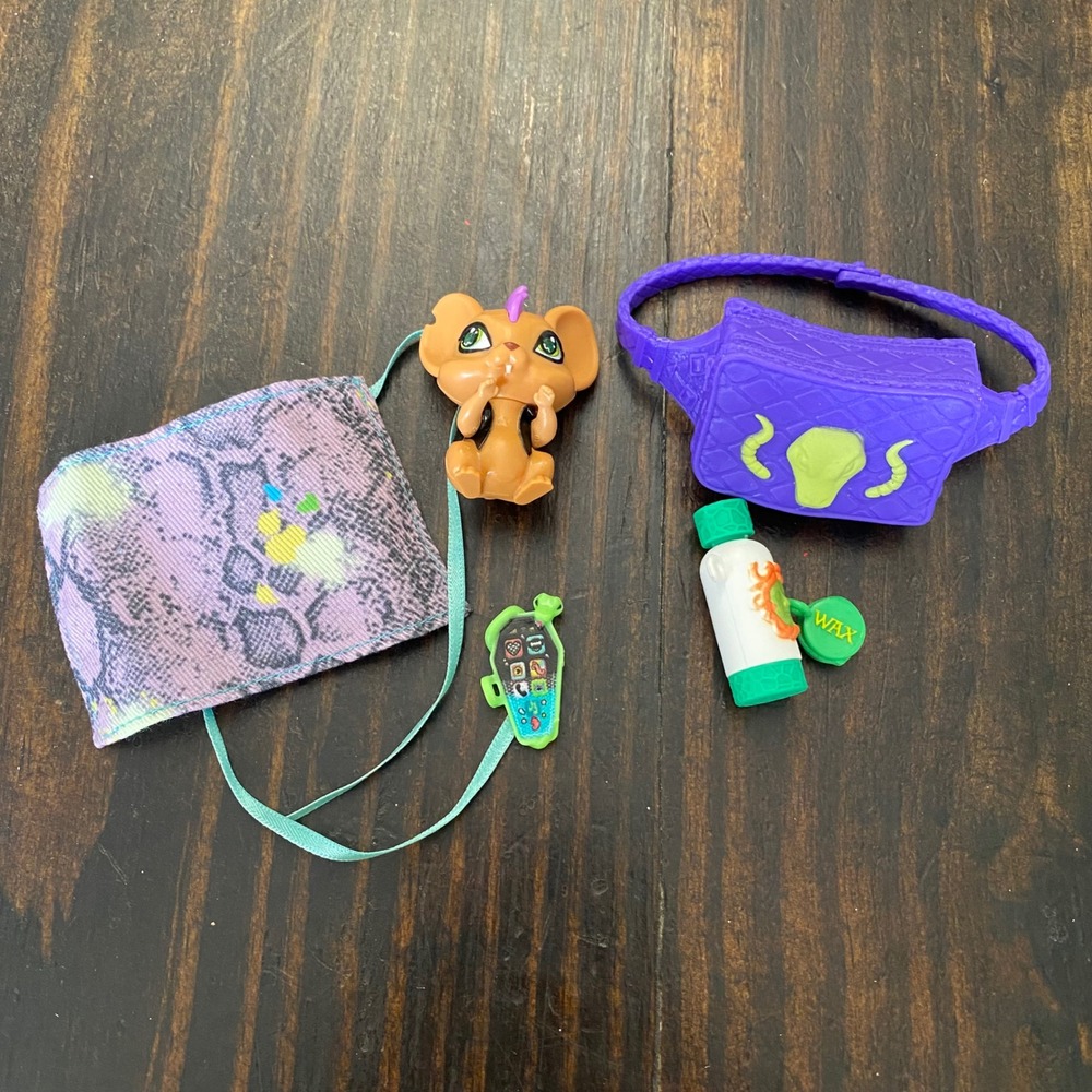 Monster High Deuce Gorgon Pet Perseus Mouse & Accessories Lot G3 Mattel